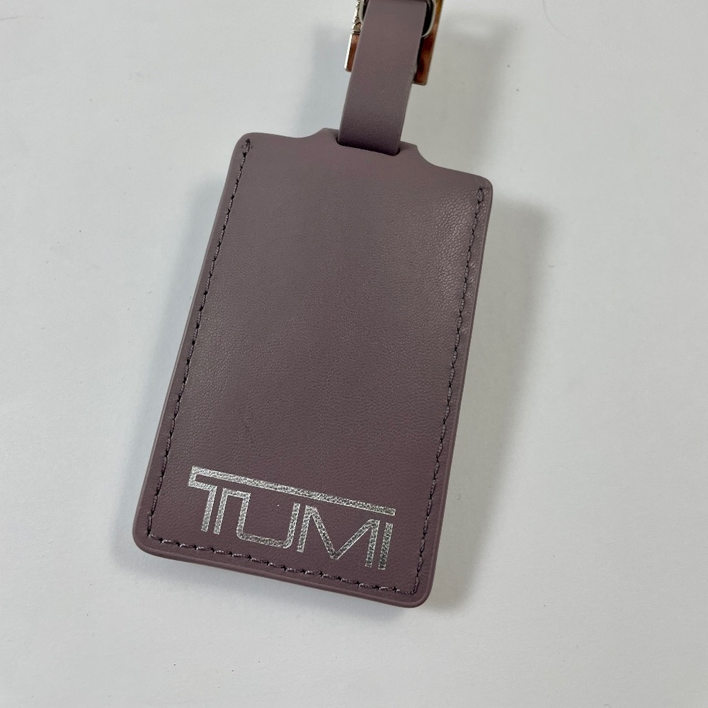 Tumi Luggage ID Hang Tag Briefcase Duffle Tag Travel Leather BRAND NEW - Picture 2 of 3